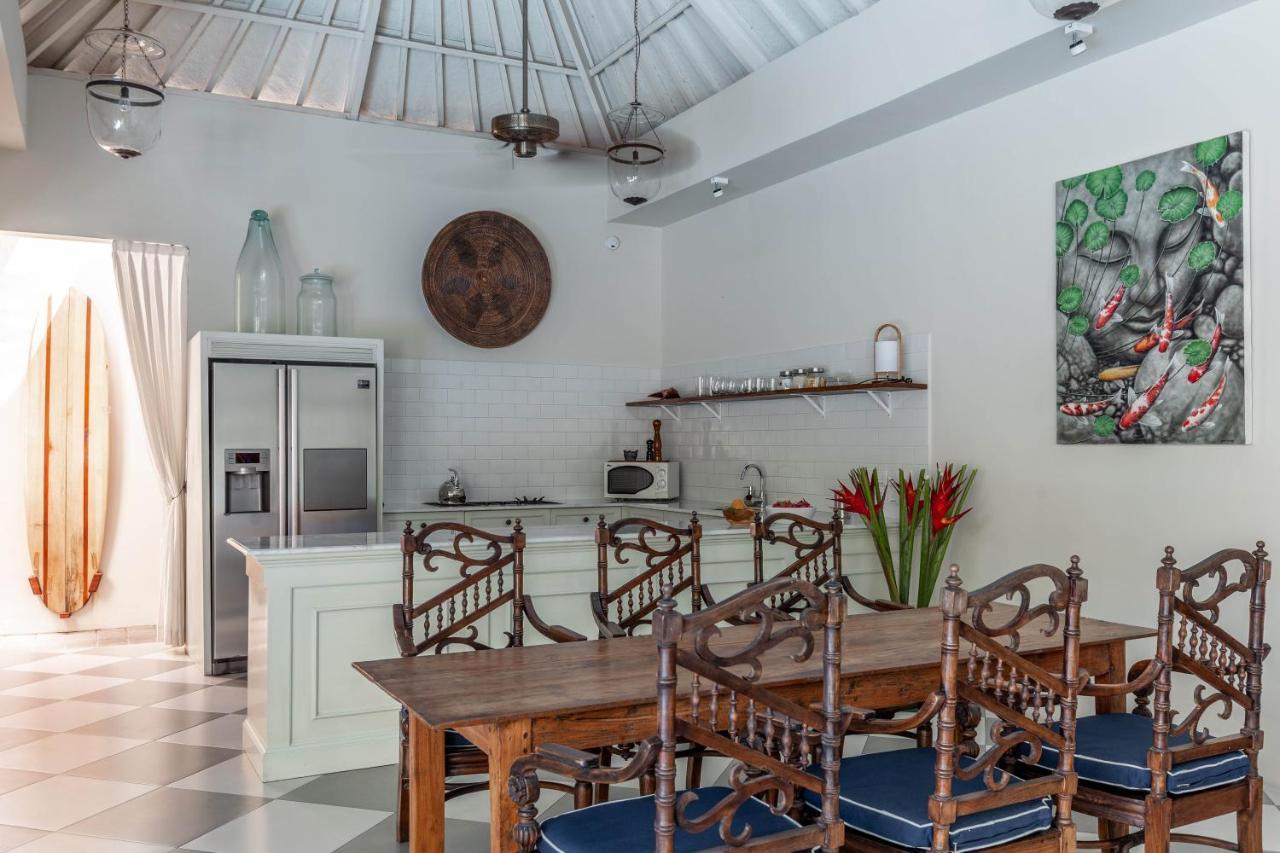 Villa Seni Seminyak Buitenkant foto