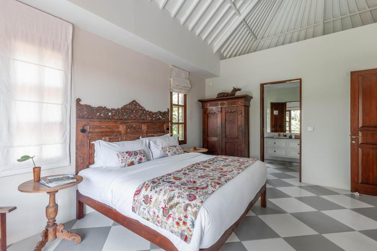 Villa Seni Seminyak Buitenkant foto